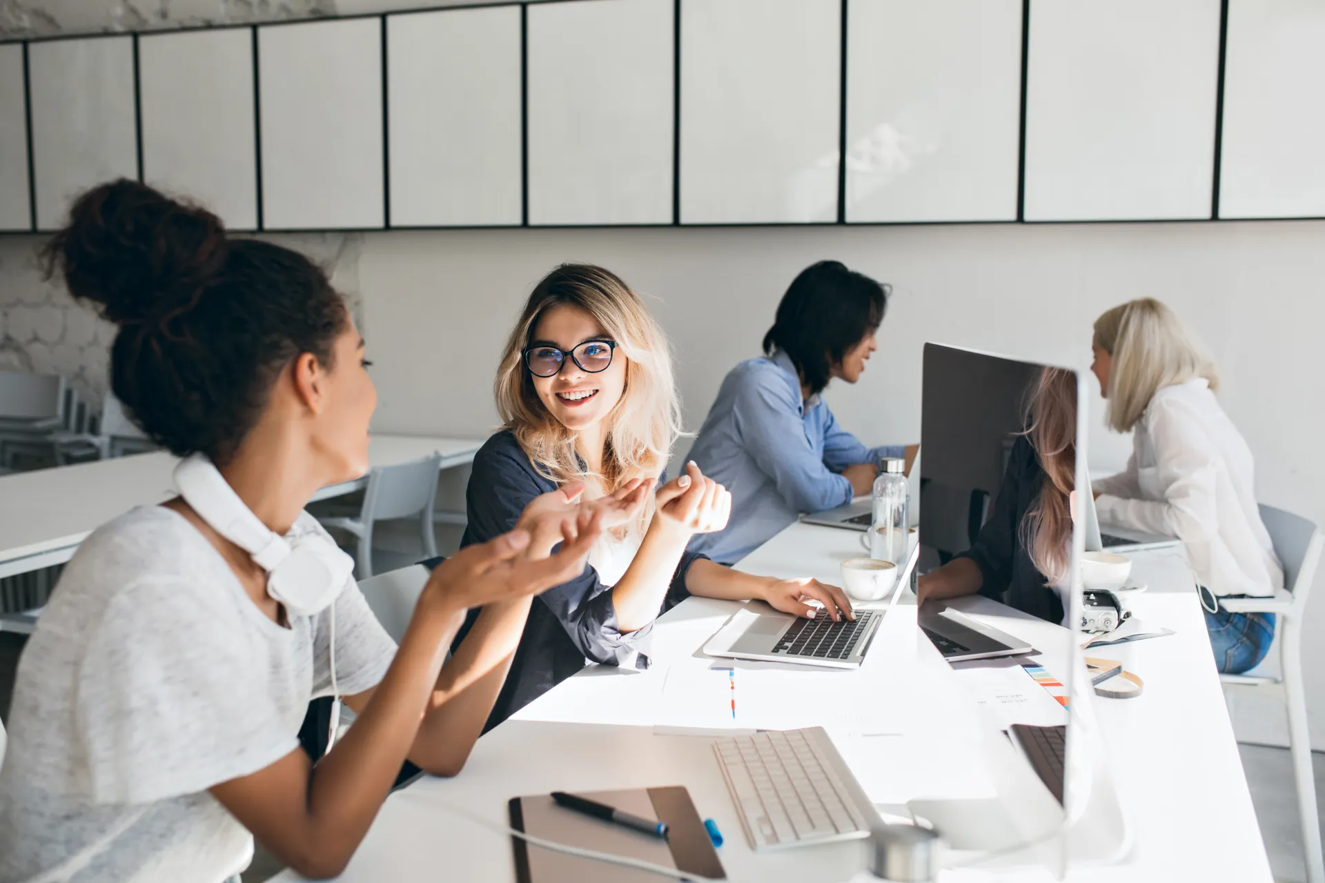 realestate-workplace-image